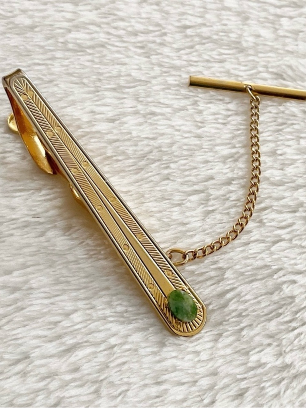 Vintage Dante Tie Bar Gold Tone Green Cabochon Signed Mid Century 60s 70s